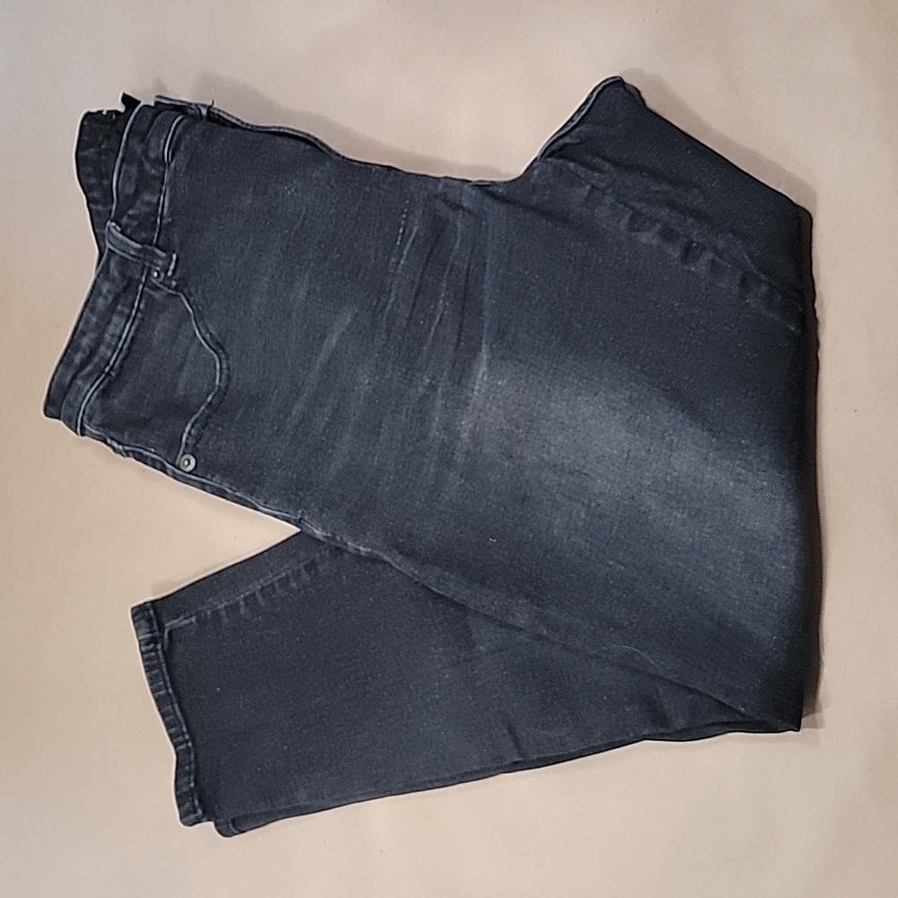 Universal Standard Size 16, Distressed Black Mid Rise Skinny Seine 27" Jeans